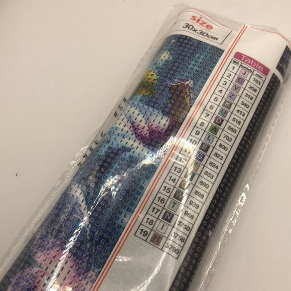 5D Diamond Art DIY Painting Kit Apple Butterfly Themed 30 x 30cm|11.81 x 11.81in - Picture 10 of 11